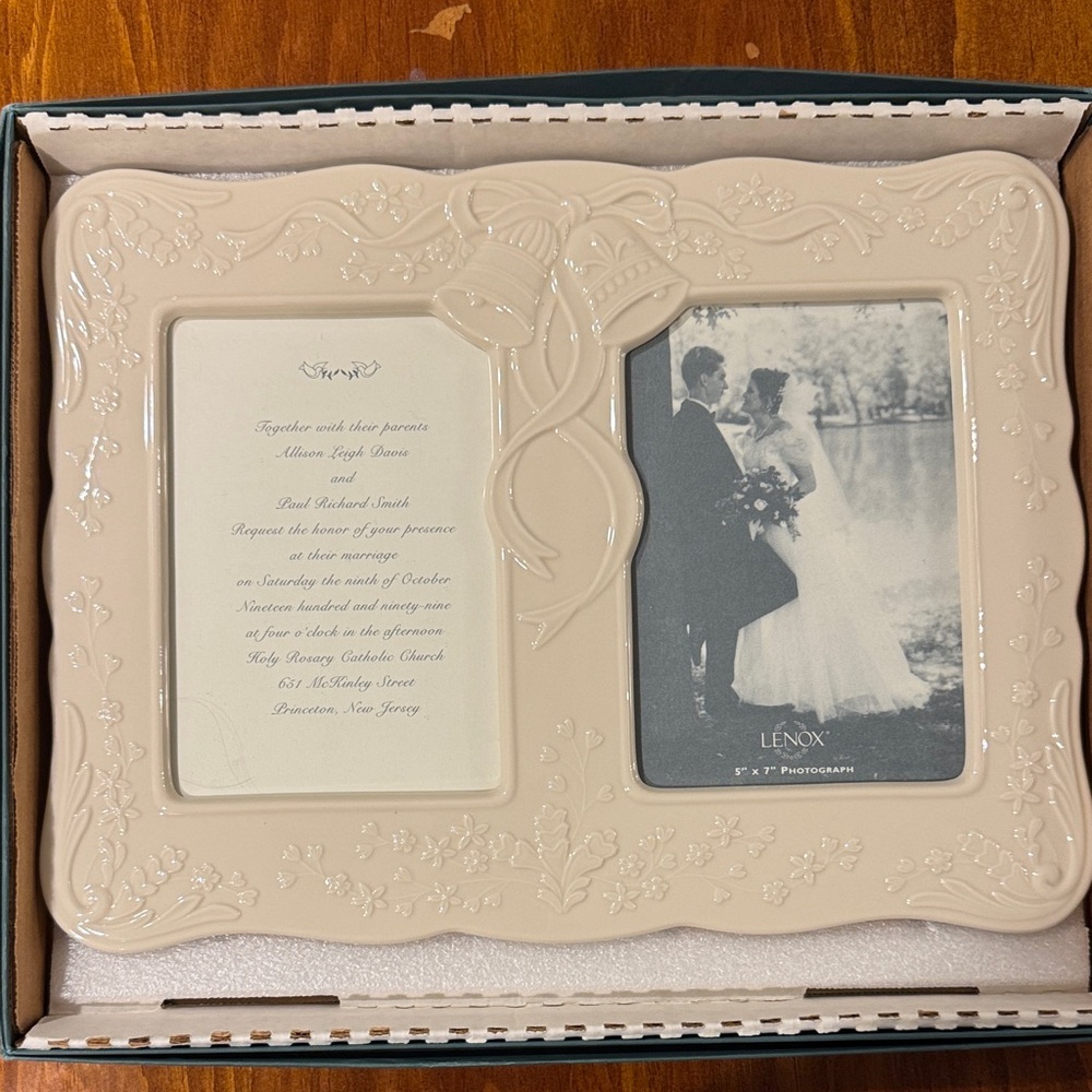 Lenox Ivory Floral Double Picture Frame